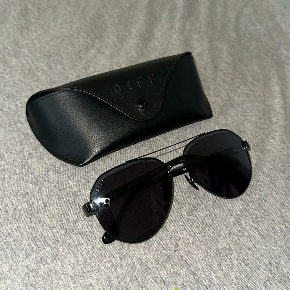 Diff Sunglasses - image 1